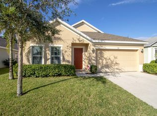 306 Briarcliff Cir, Sebastian, FL 32958