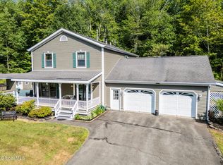 45 Simon Rd, Cropseyville, NY 12052