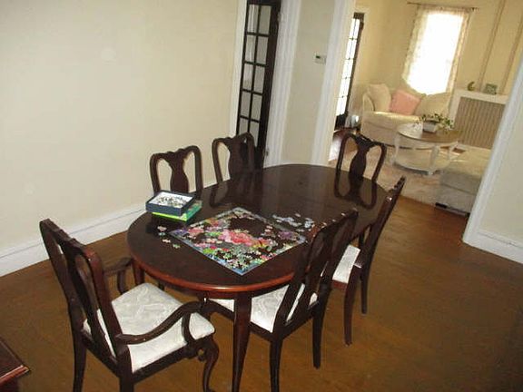 5th image of 35 Chapman St #1