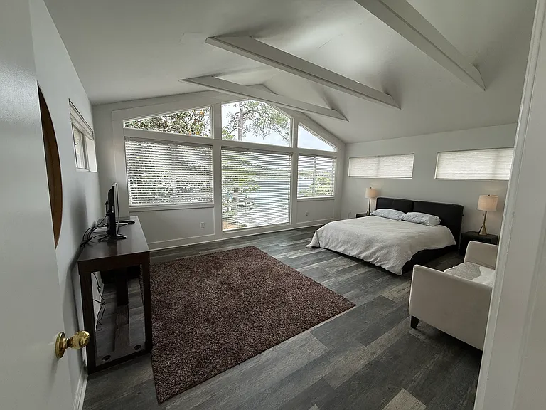 533 Pocahontas Dr — Photo 32