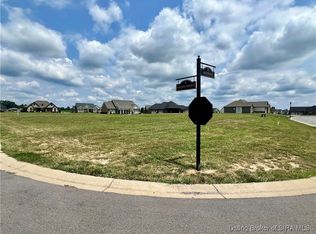 1719 Augusta Pkwy, Henryville, IN 47126