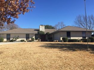 1312 Clubhouse Dr, Mansfield, TX 76063