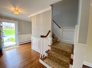 311 Mariomi Rd, New Canaan, CT 06840