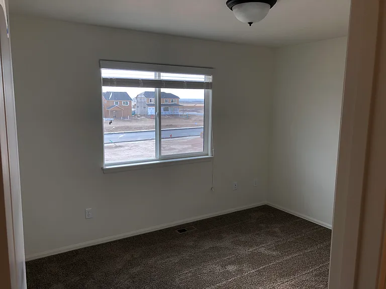 625 Gore Range Dr — Photo 25
