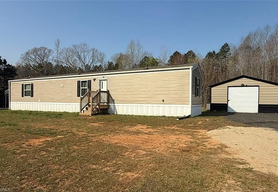 1st image of 154 Aimee Dr