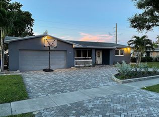 3931 N 41st Ct, Hollywood, FL 33021