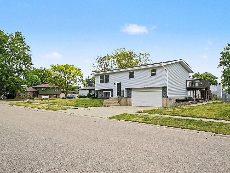 1st image of 651 Michigan Ave