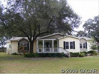 1st image of 135 SE Candler Ct