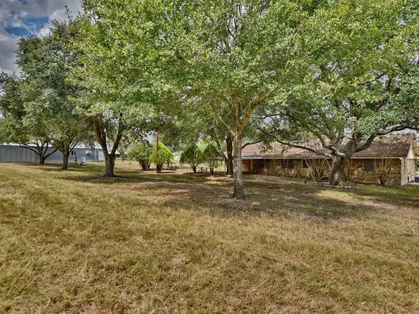 1680 Jackson League Circle, Brenham, TX 77833
