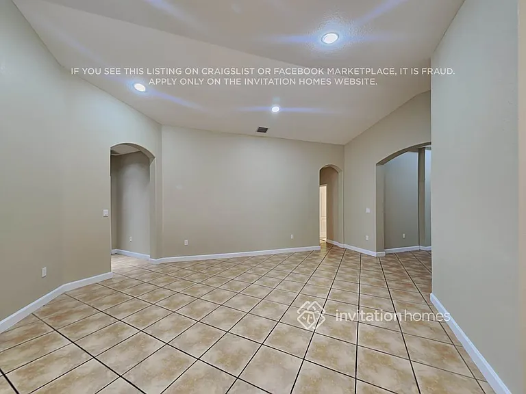 15063 SW 11th Ln — Photo 3