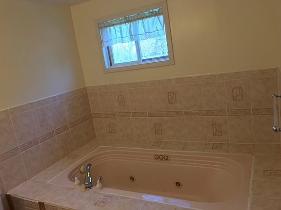 Master Suite 2 Bath