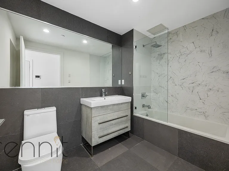 676 New York Ave #2A — Photo 11