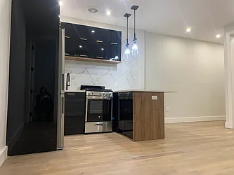 Rented by Space Link Realty