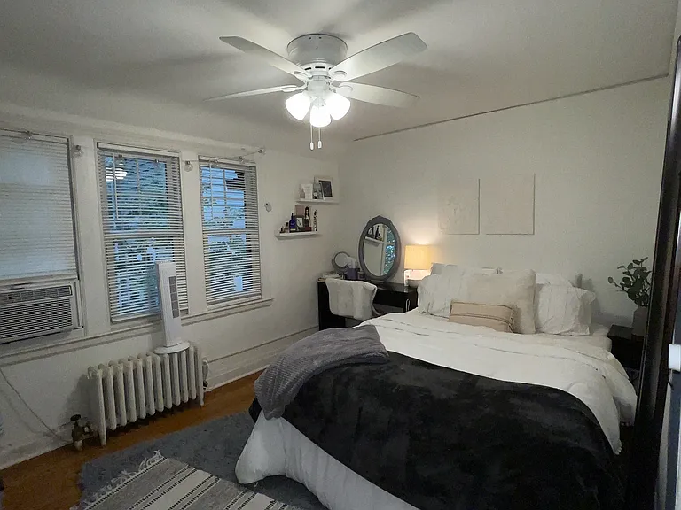 2226 Kendall Ave — Photo 40