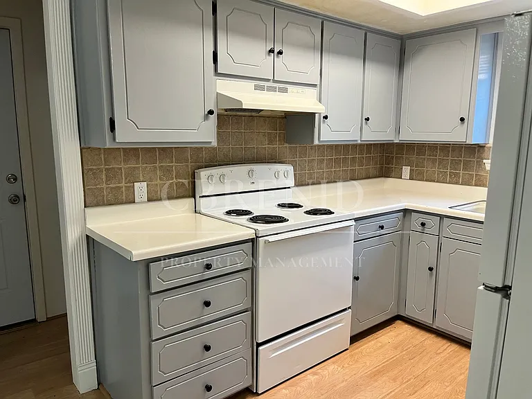 4305 Revere Rd — Photo 6