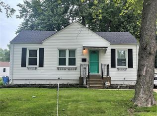 1190 Saint Matthew Dr, Florissant, MO 63031