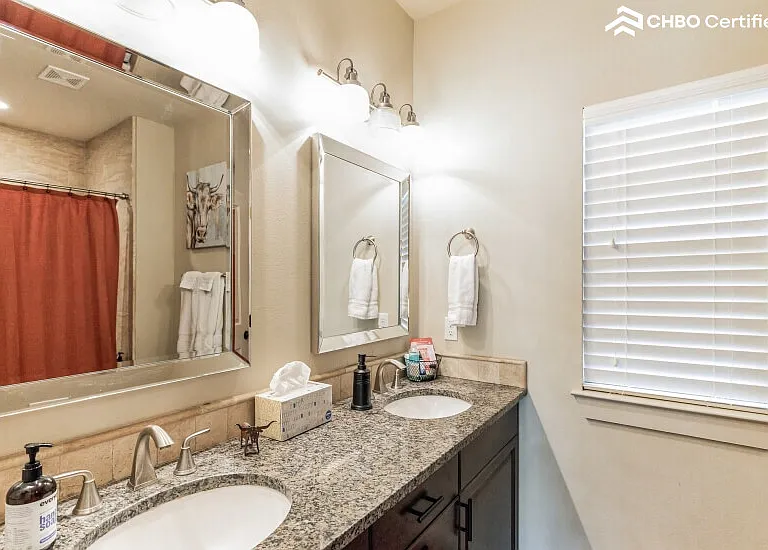 10119 Longhorn Skyway — Photo 22