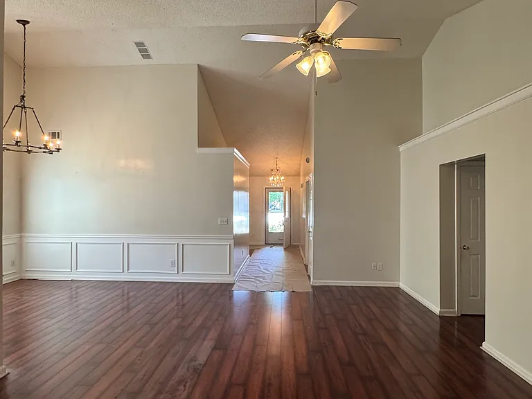 1840 Arborwood Dr — Photo 23