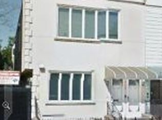 980 E 15th St, Brooklyn, NY 11230