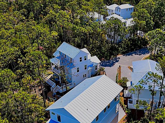 2nd image of 27 Sweet Gum