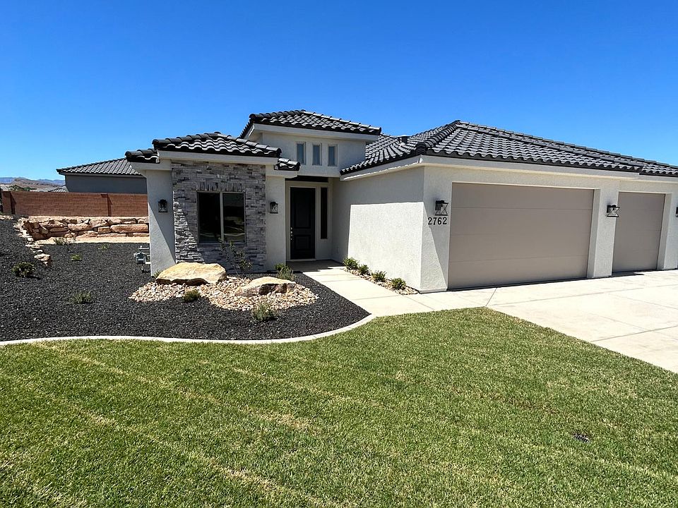 1st image of 2762 W Trasimeno Dr