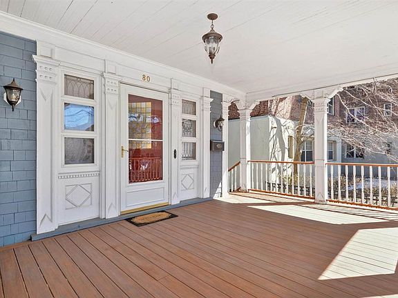 2nd image of 80 Gifford Ave
