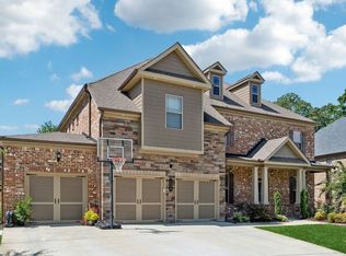 4530 Point Rock Dr, Buford, GA 30519
