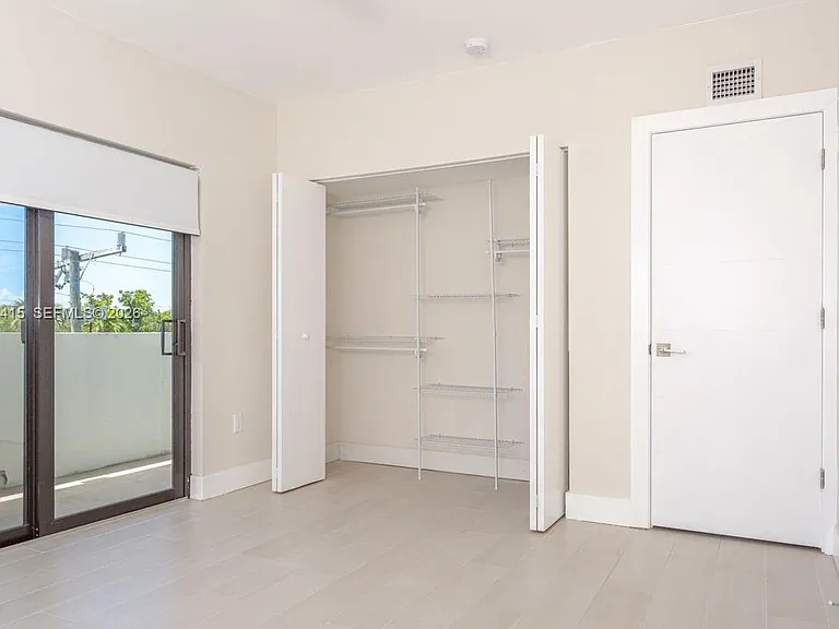 800 S Dixie Hwy #208 — Photo 14