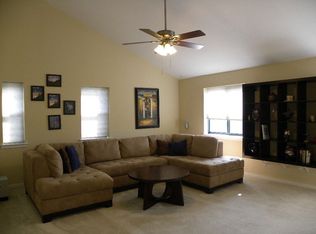 137 Paladin Dr, Wilmington, DE 19802