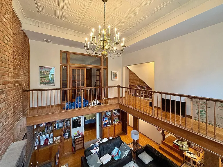 418 Hudson St #1 — Photo 17