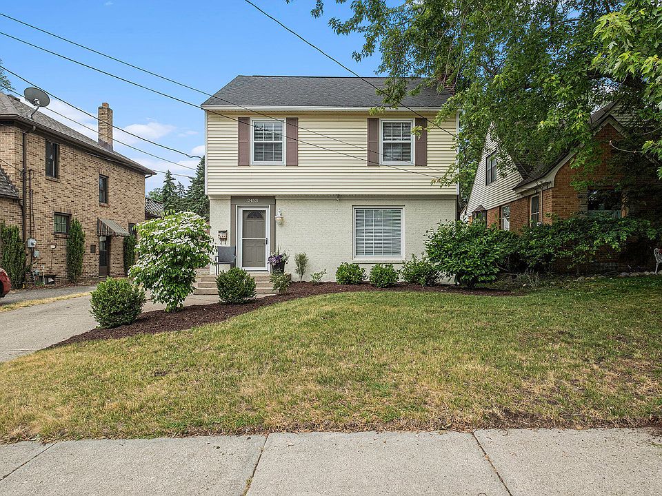 1st image of 2453 Godwin Ave SE