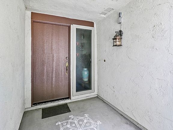 3rd image of 775 N Shadow Lake Dr