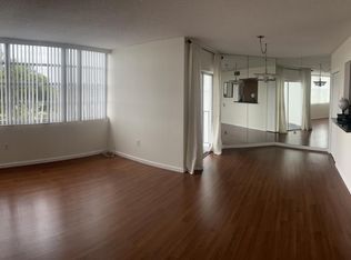 11930 N Bayshore Dr APT 410, North Miami, FL 33181