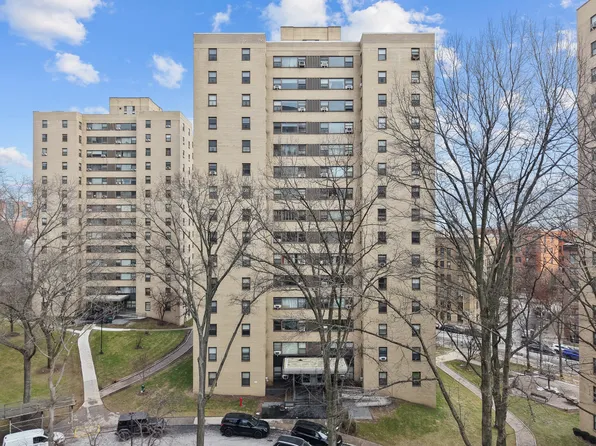 7 Fordham Hill Oval image 1 of 14