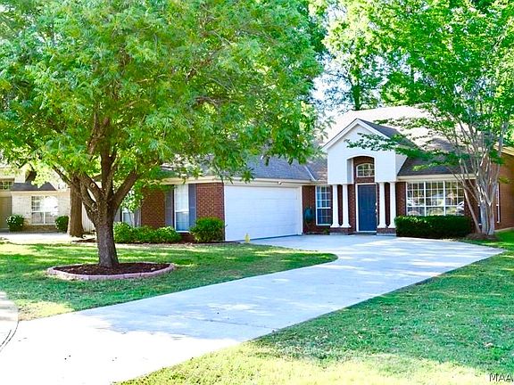 2nd image of 800 Autumn Ridge Rd