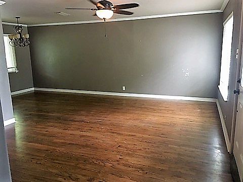 2nd image of 612 Kessler Blvd