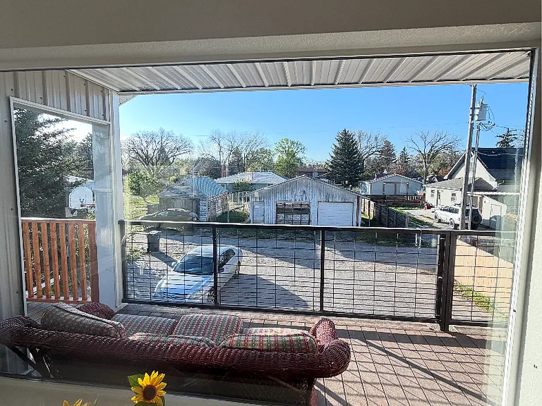 207 Fabrick St #B — Photo 7