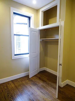 Rented by HFF Realty LLC | media 20