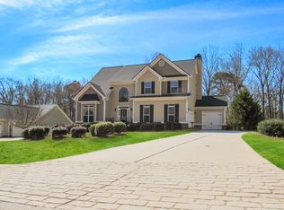 825 Caleb Dr, Winder, GA 30680