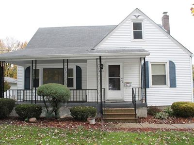 1033 Foster Ave, Elyria, OH, 44035