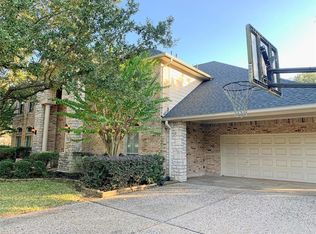 17303 Laguna Trail Dr, Houston, TX 77095
