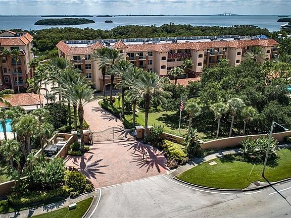 2nd image of 1695 Pinellas Bayway S APT C2
