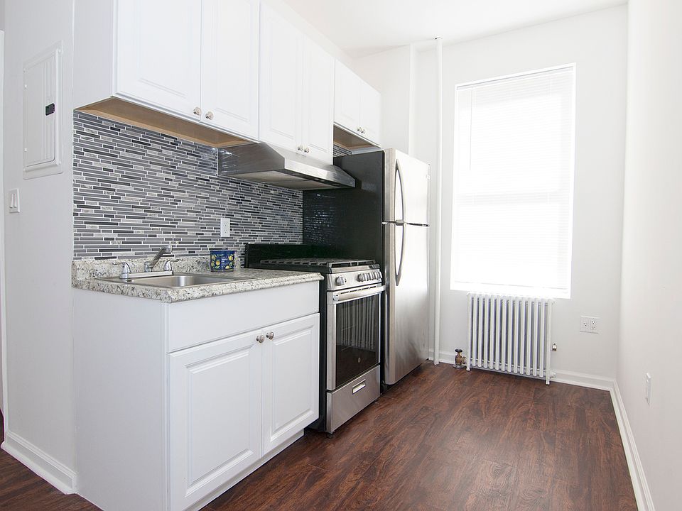 1st image of 22-70 43rd St #2R