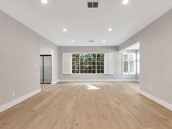4th image of 642 Hauser Blvd #646
