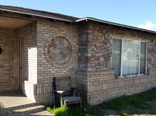 721 Paloma St, Bakersfield, CA 93304