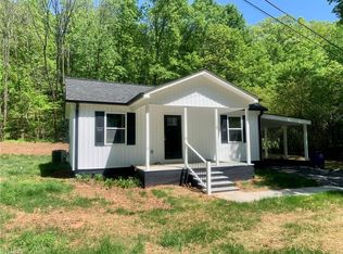 110 Rink Rd, Mayodan, NC 27027