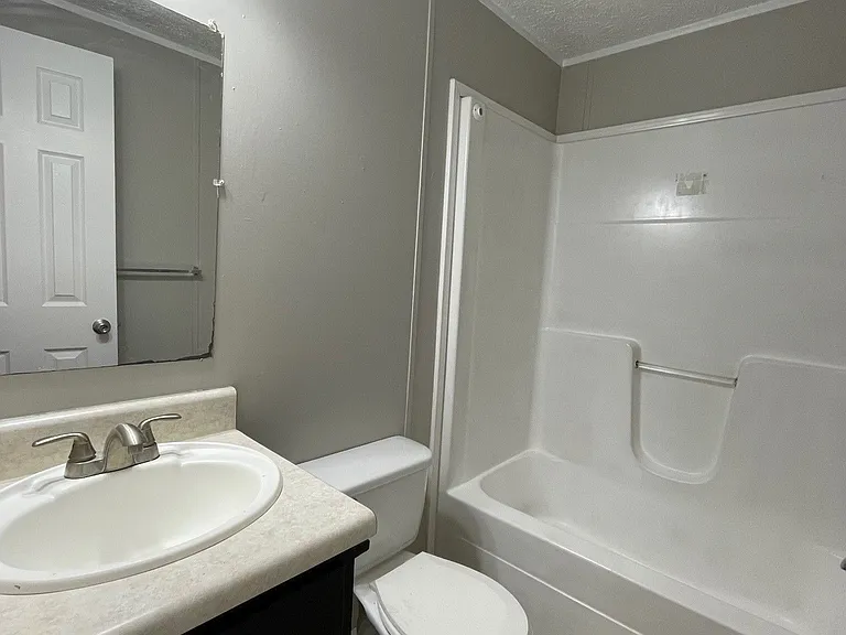 Evergreen Estates — Photo 35