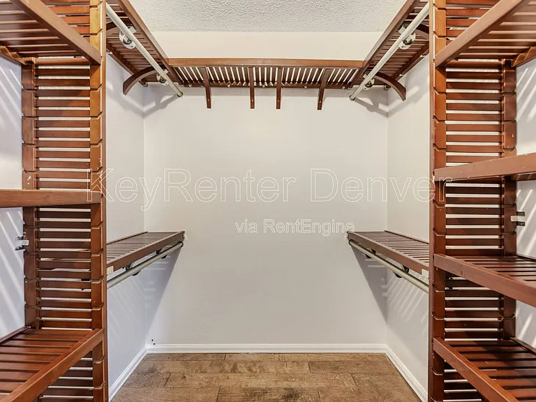 2120 S Vaughn Way #206F — Photo 9