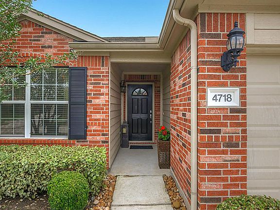 2nd image of 4718 Woodspring Glen Ln