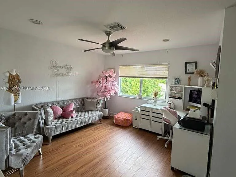 20587 NW 12th Ave — Photo 10